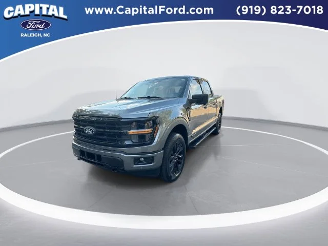 Used 2024 Gray Ford XLT image 4