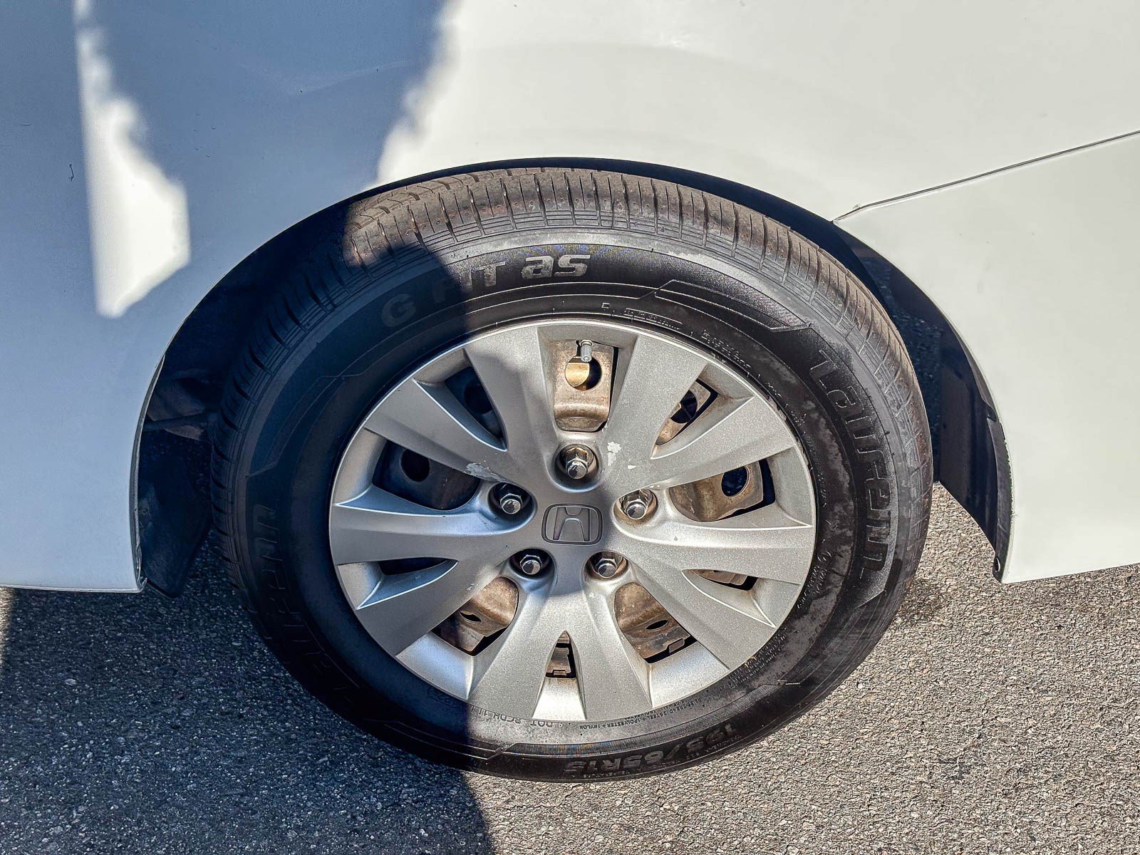 Used 2012 Taffeta White Honda LX image 11