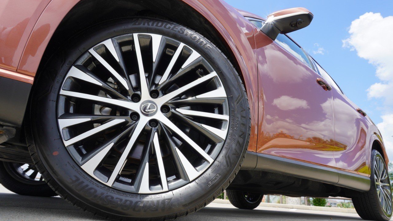 Certified Used 2023 COPPER CREST Lexus RX 350 Premium Plus image 11