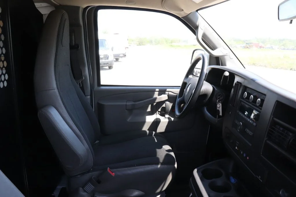 Used 2024 Summit White GMC Work Van image 10
