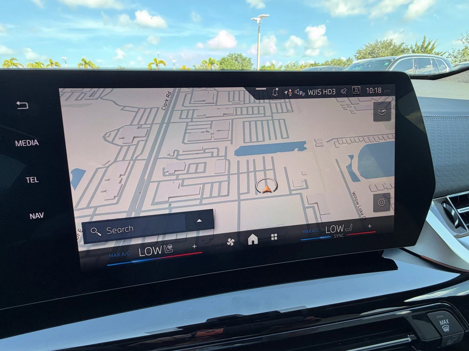 New 2026 Dune Grey Metallic BMW xDrive28i image 27