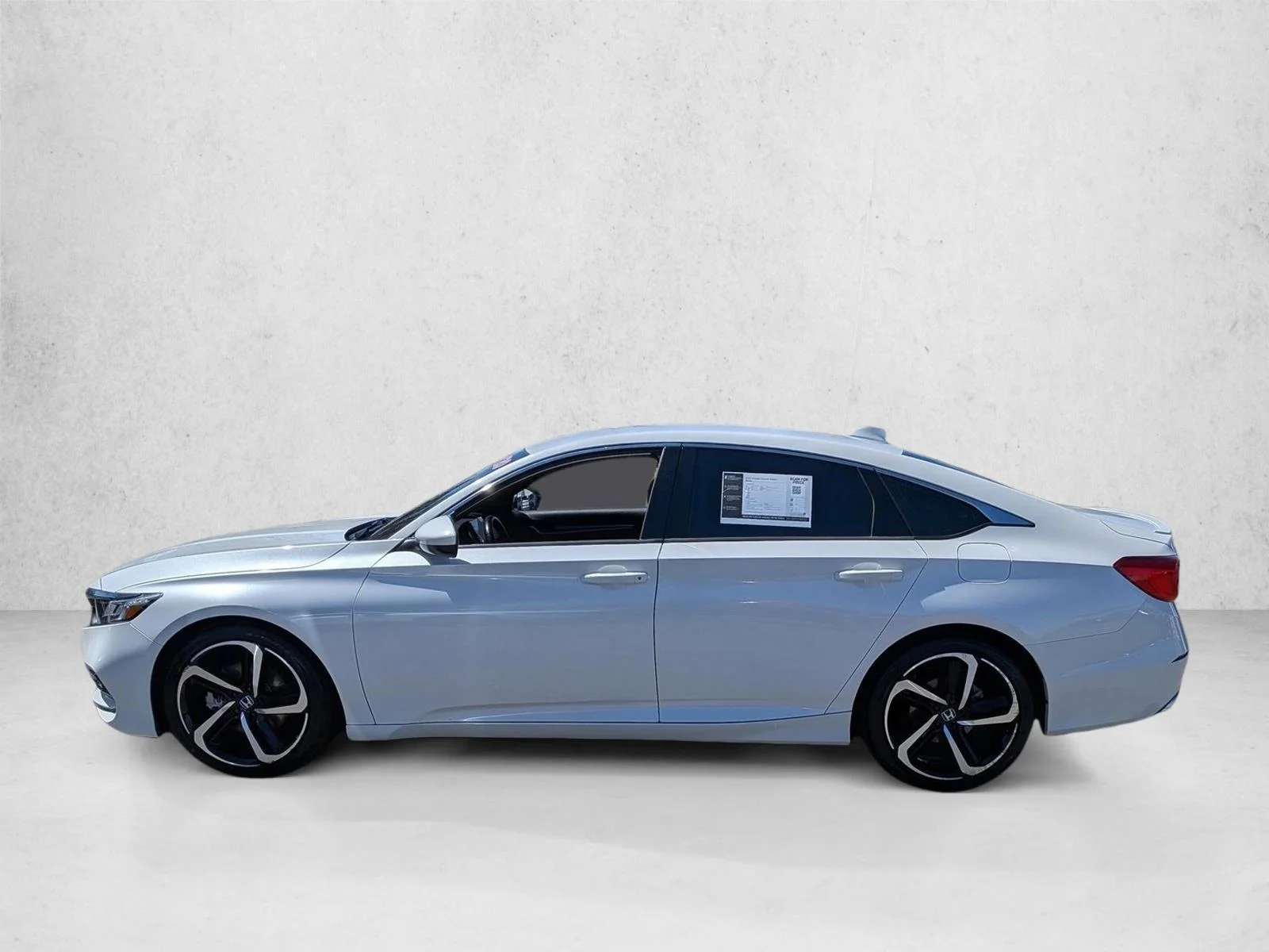 Used 2020 Platinum White Pearl Honda Sport image 9