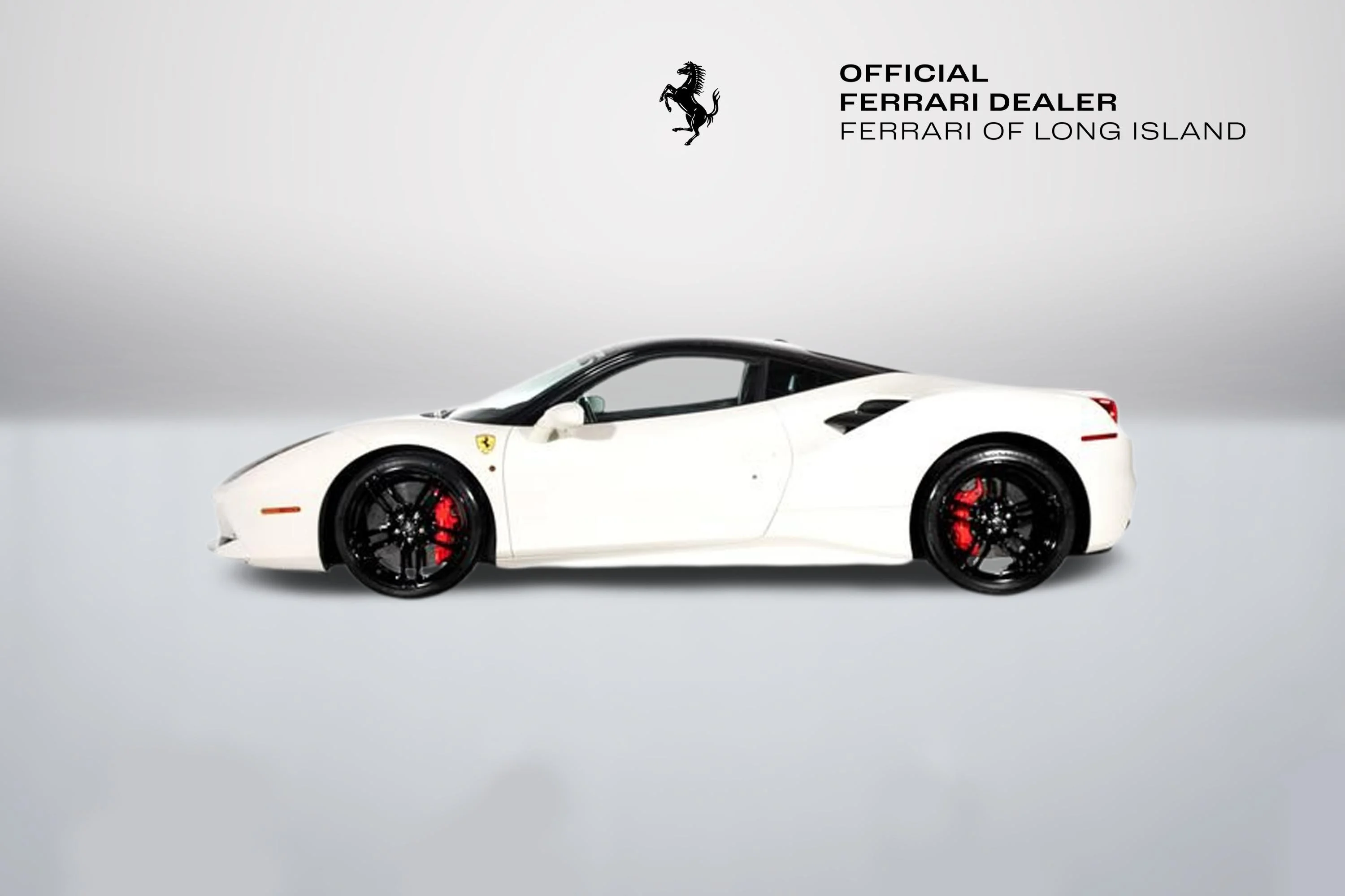Used 2016 Bianco Avus Ferrari  image 3