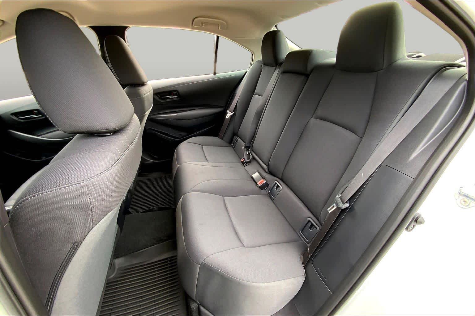 Used 2026 Ice Cap Toyota LE image 20