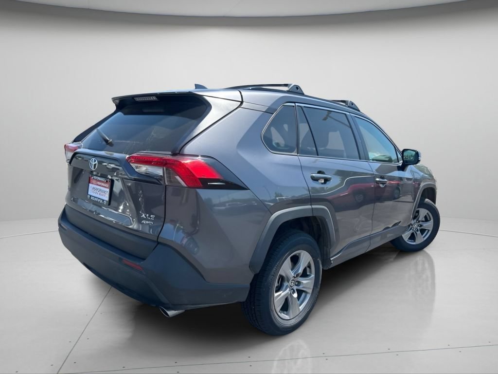Used 2024 Magnetic Gray Metallic Toyota XLE image 5