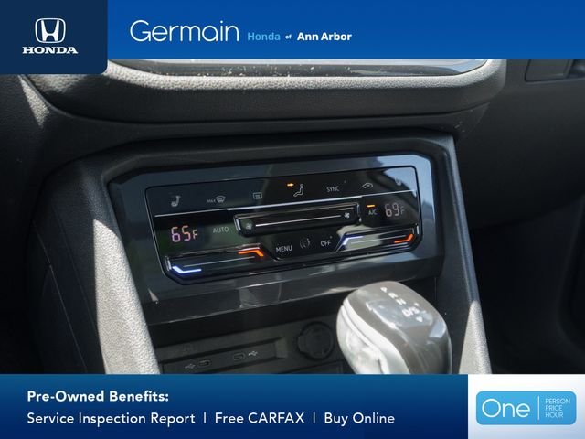 Used 2023 Silver Metallic Volkswagen 2.0T SE image 25