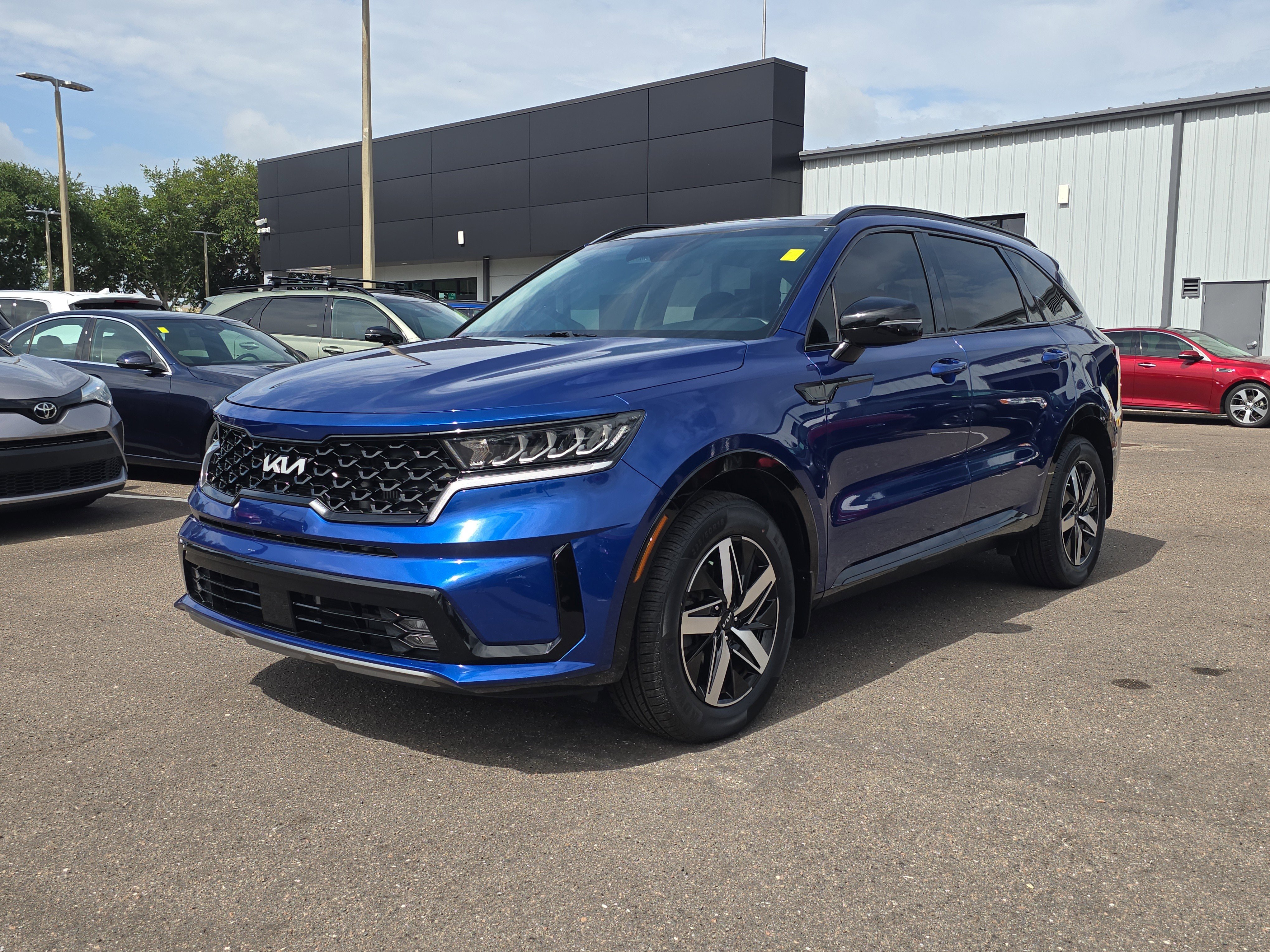 Certified Used 2022 Sapphire Blue Kia EX image 4