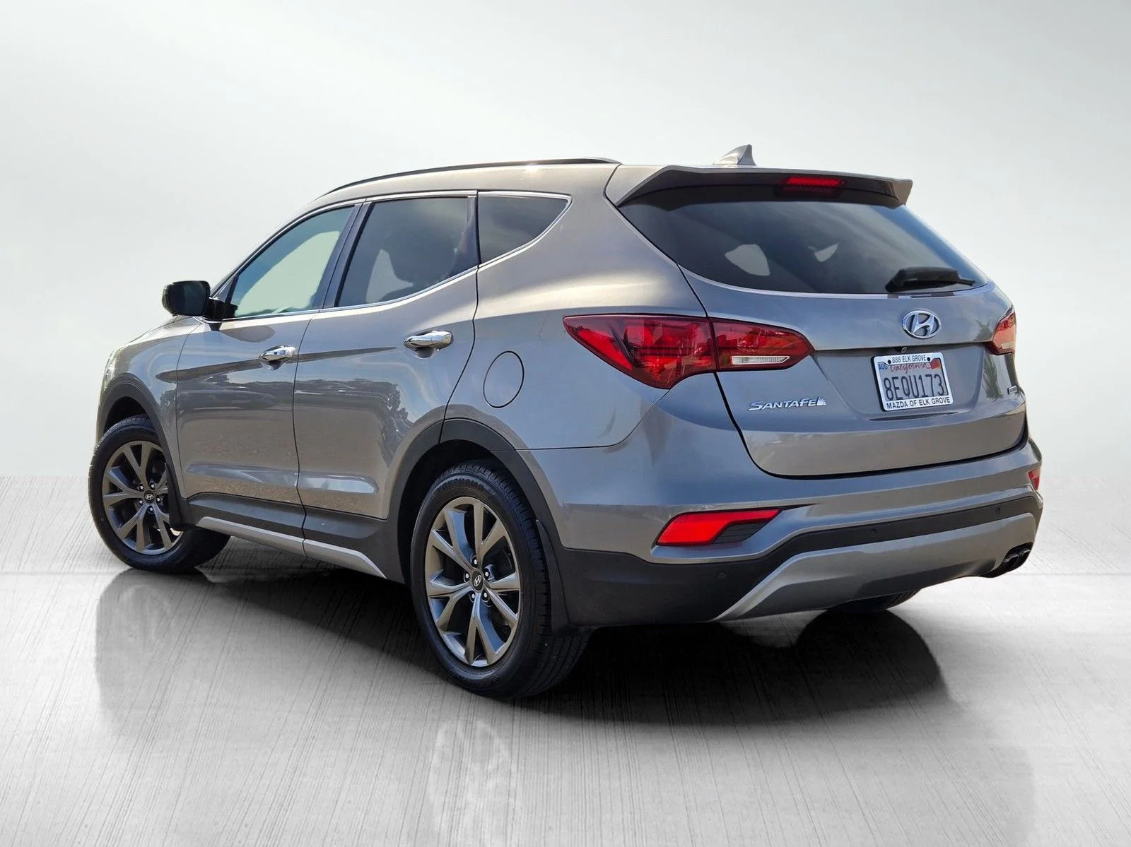Used 2018 Mineral Gray Hyundai 2.0T Ultimate image 9