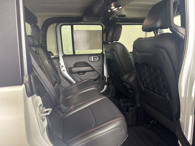 Used 2022 Bright White Clearcoat Jeep Rubicon image 5