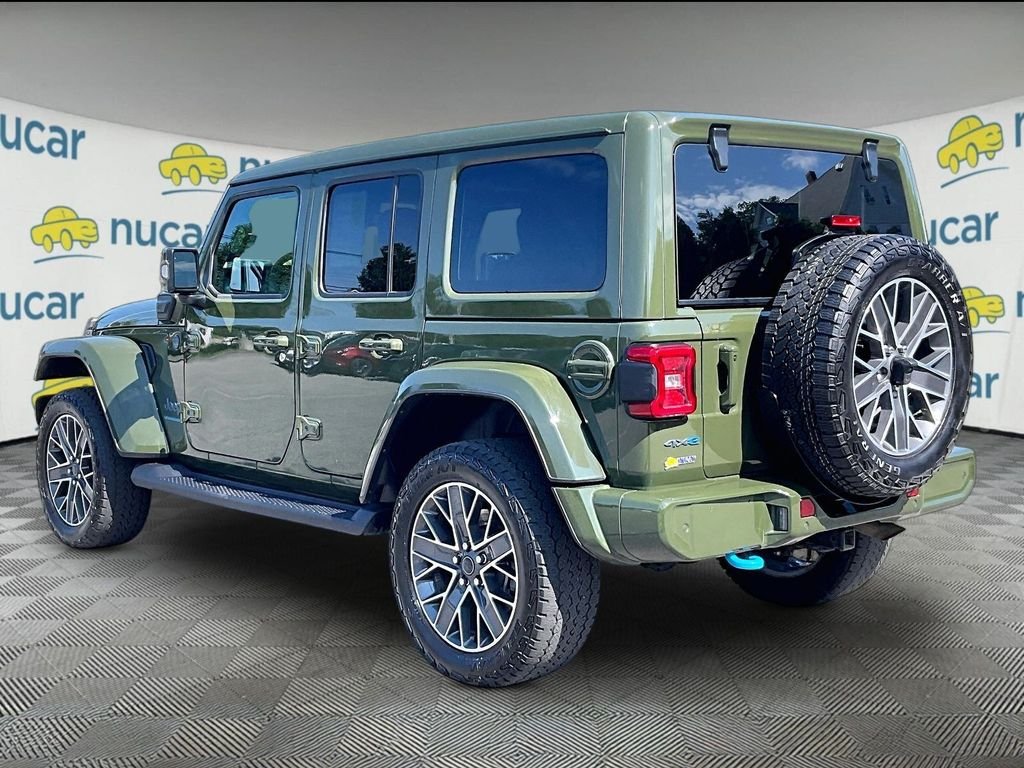 Used 2024 Green Jeep High Altitude 4xe image 4