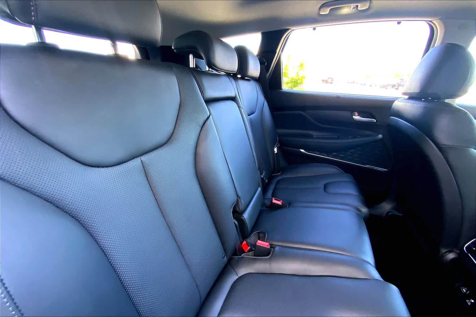 Used 2022 Portofino Gray Hyundai Limited image 18
