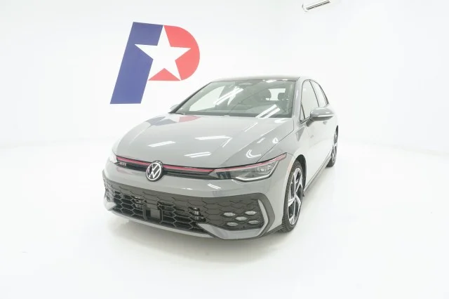 2026 Volkswagen Golf GTI 2.0T SE 4-door DSG's photo