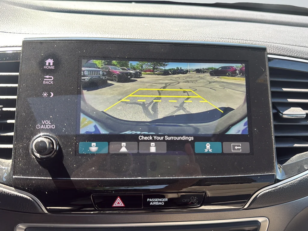 Used 2023 Blue Honda EX-L image 23