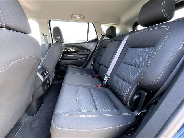Used 2022 Marine Metallic GMC SLE image 15