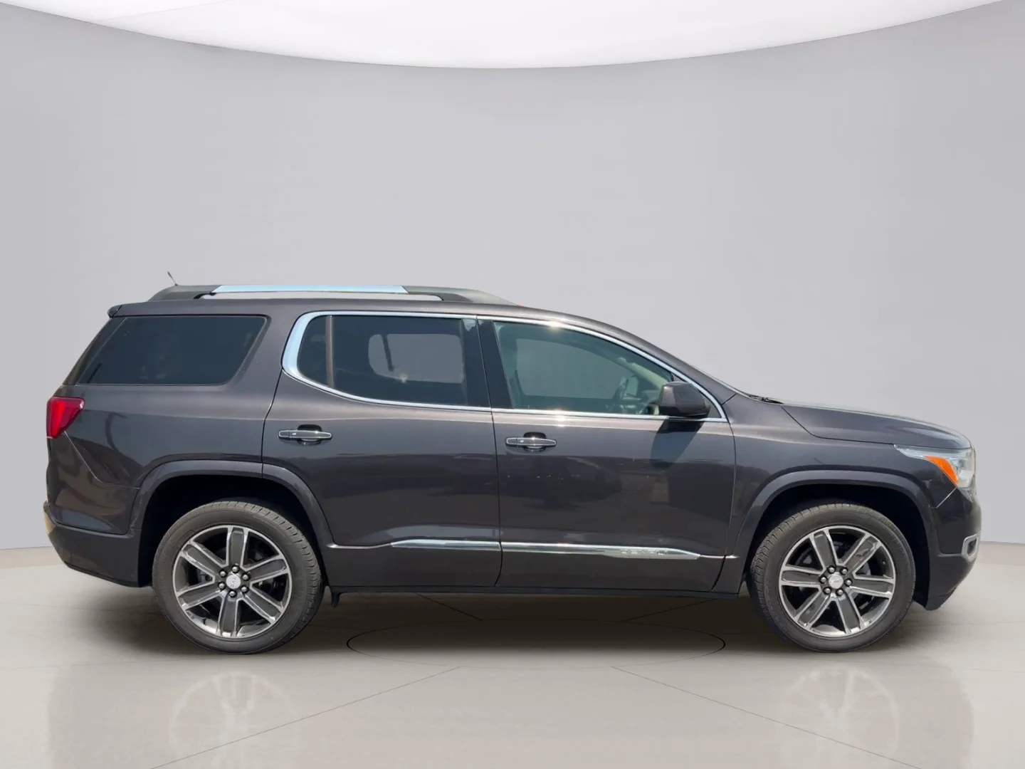 2017 GMC Acadia Denali - Photo 6