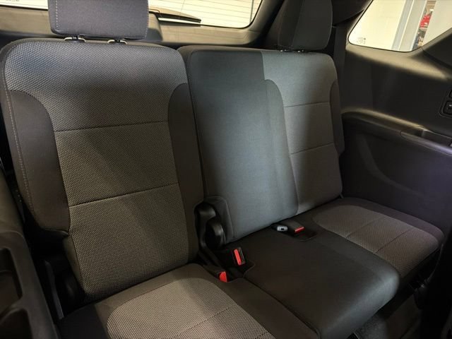 Used 2023 Northsky Blue Metallic Chevrolet LT Cloth image 11