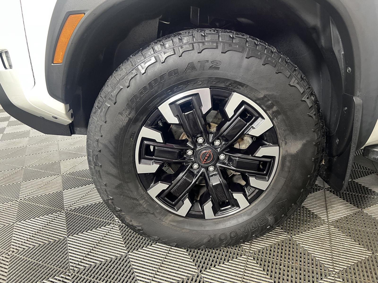 Used 2023 Glacier White Nissan PRO-4X image 6