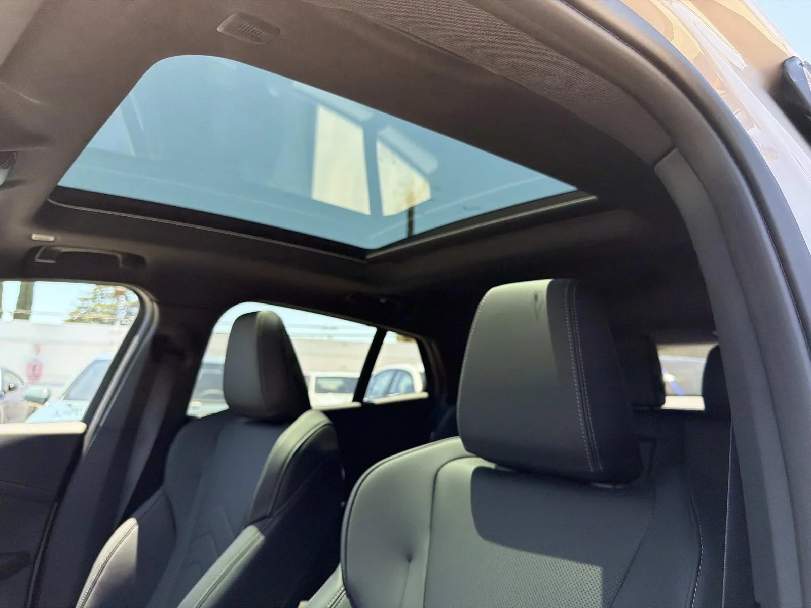 New 2026 Dune Grey Metallic BMW xDrive28i image 14
