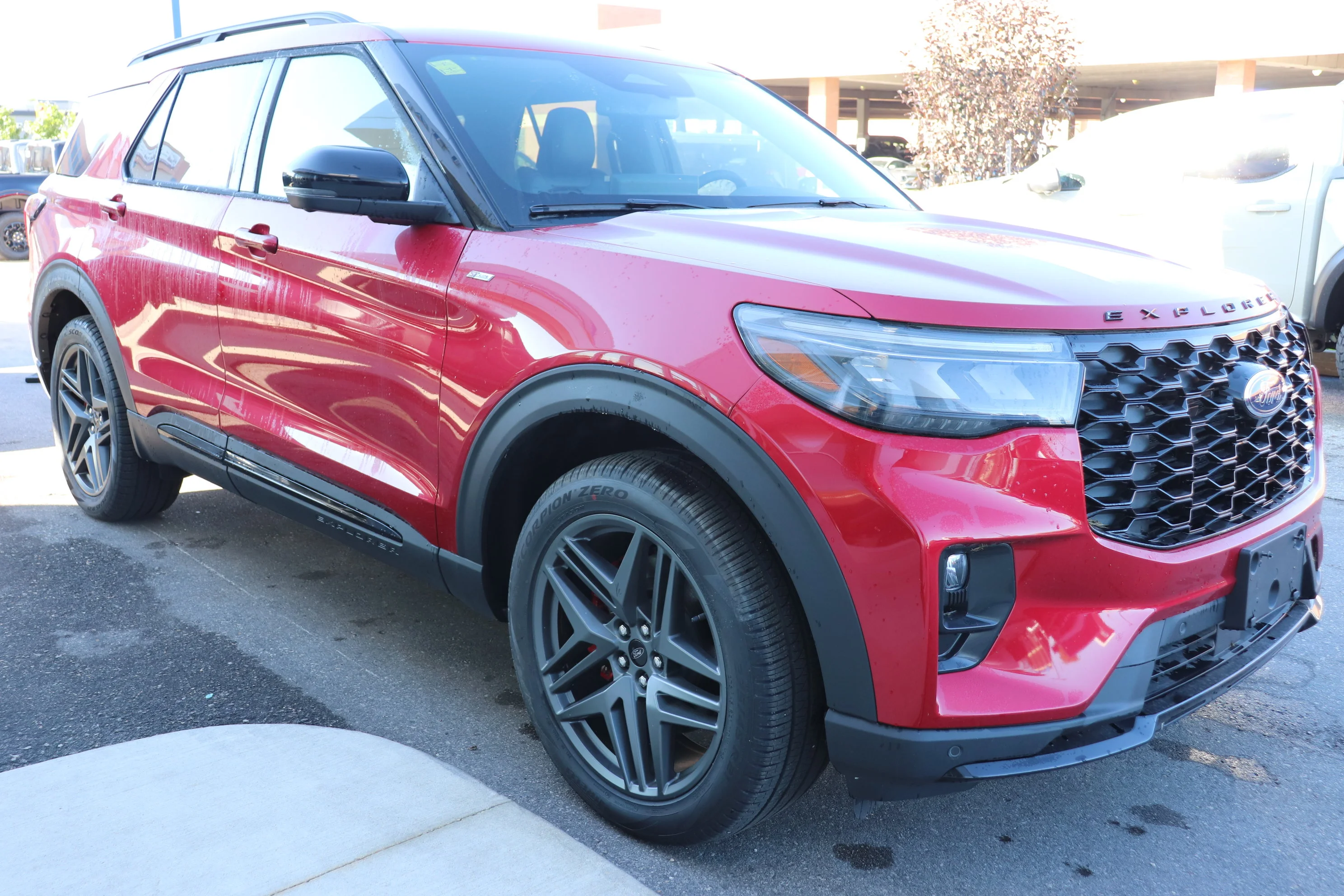 New 2026 RAPID RED MET TINTED CC Ford ST-Line image 3