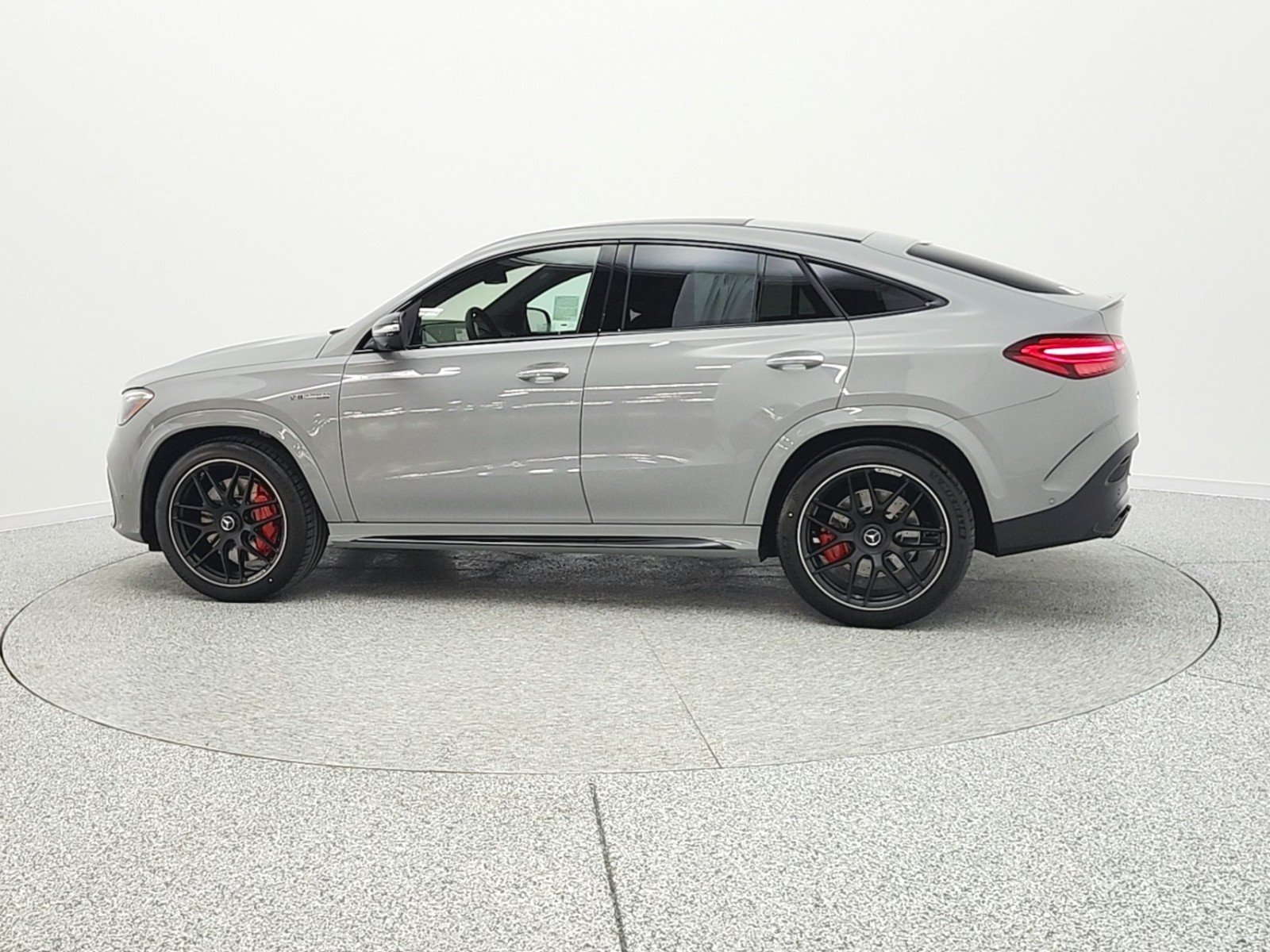 New 2026 MANUFAKTUR Alpine Grey Mercedes-Benz AMG® GLE 63 S 4MATIC+ Coupe image 8