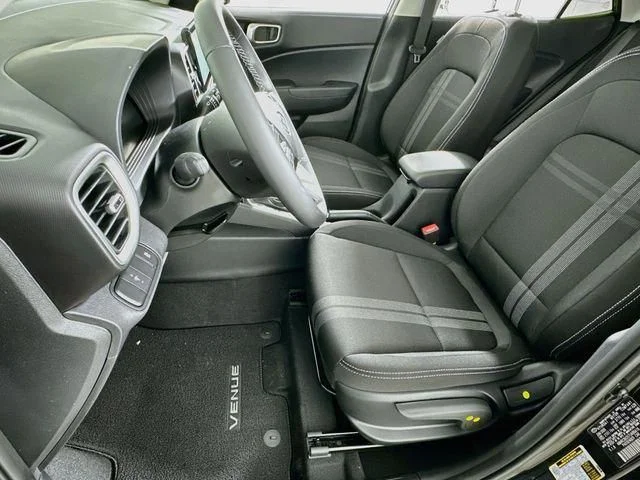 New 2026 Hyundai VENUE SEL