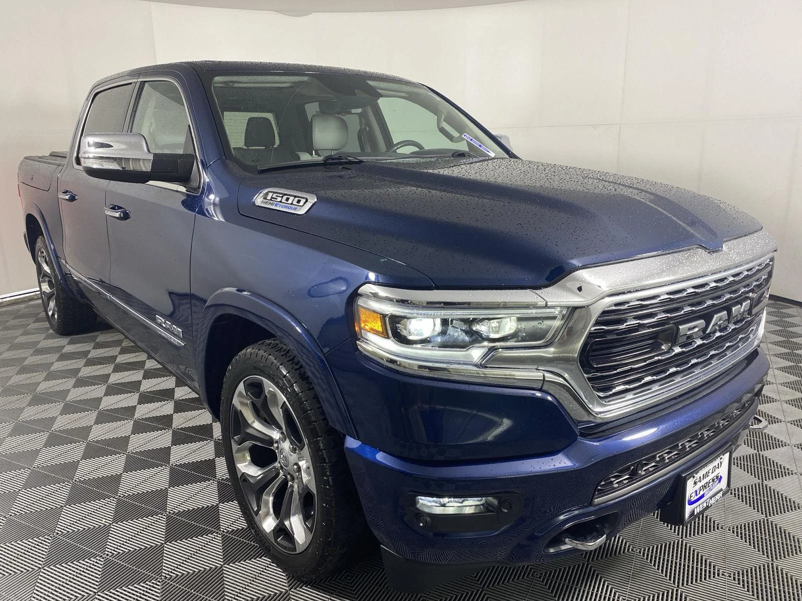 Used 2022 Patriot Blue Pearlcoat Ram Limited image 20