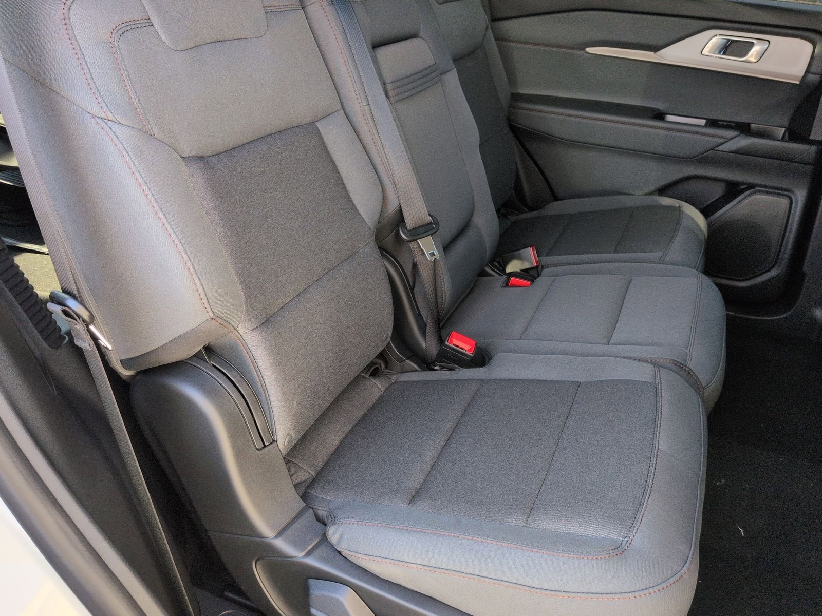 2026 Ford Explorer Active - Photo 21
