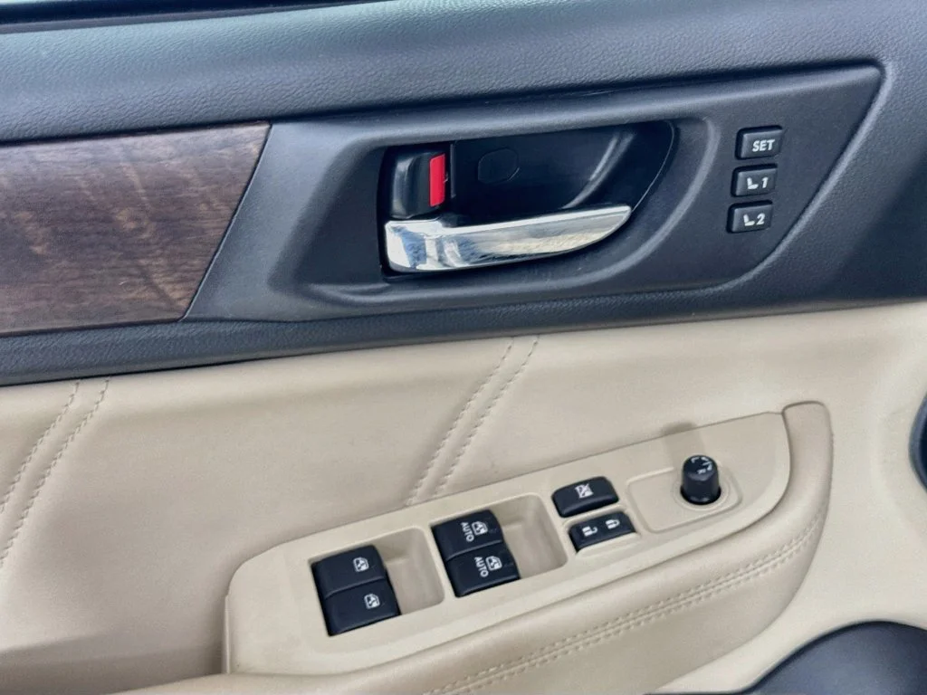 Used 2019 Tungsten Metallic Subaru 2.5i image 23