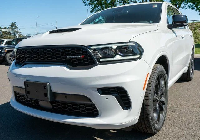 New 2026 White Knuckle Clear-Coat Exterior Paint Dodge GT Plus image 2
