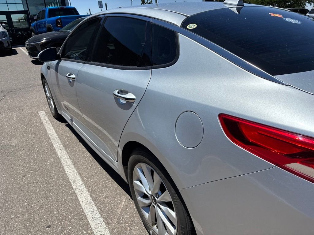 Used 2016 Silver Kia EX image 25