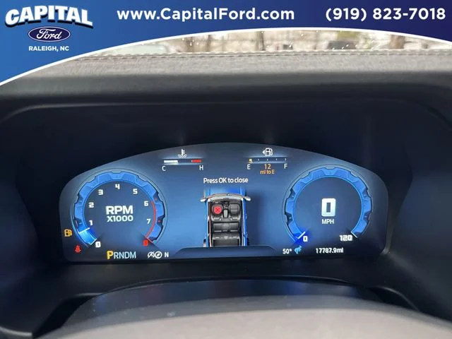 Used 2025 Gray Ford Badlands image 24