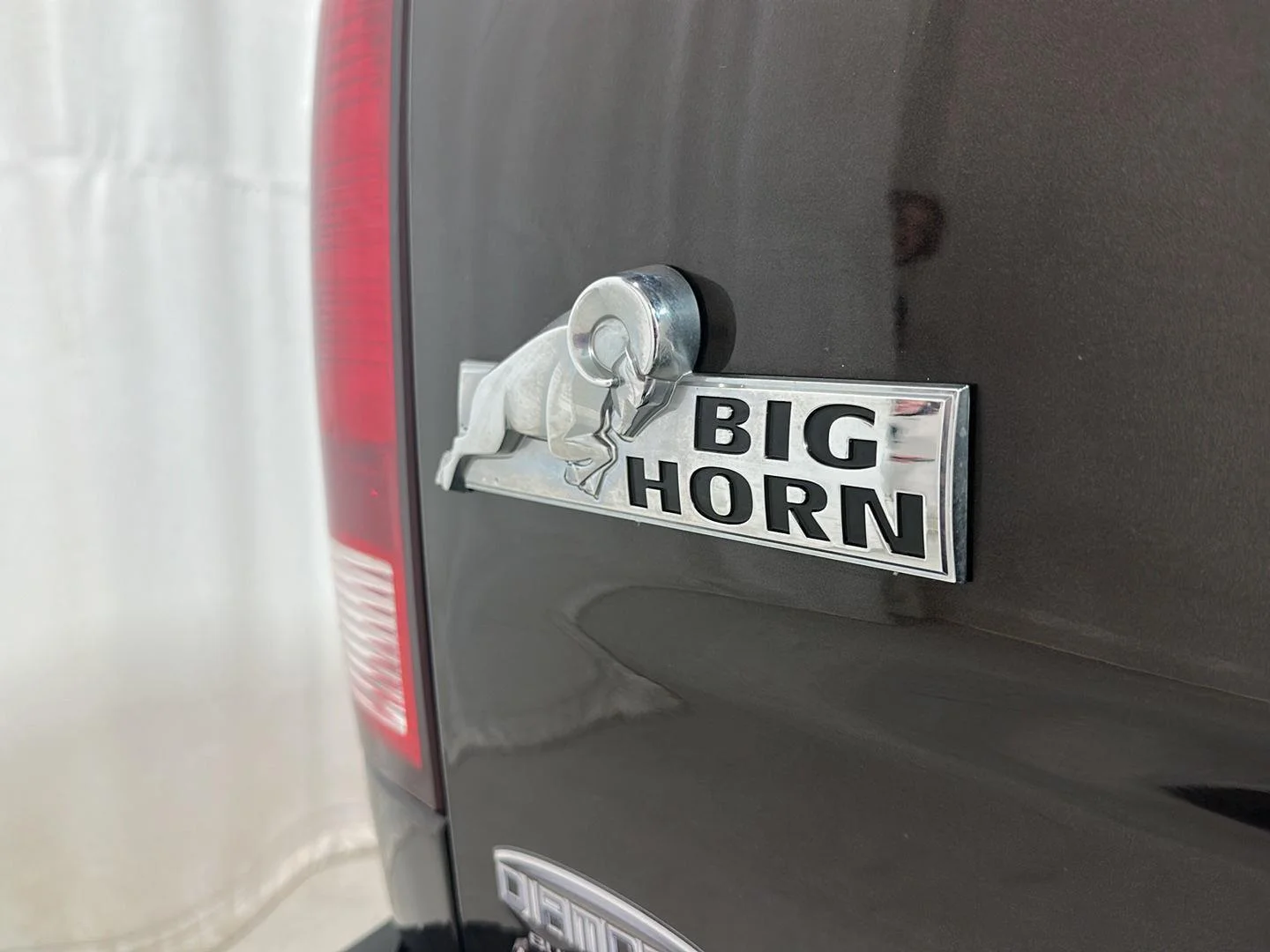 Used 2016 Luxury Brown Pearlcoat Ram Big Horn image 26
