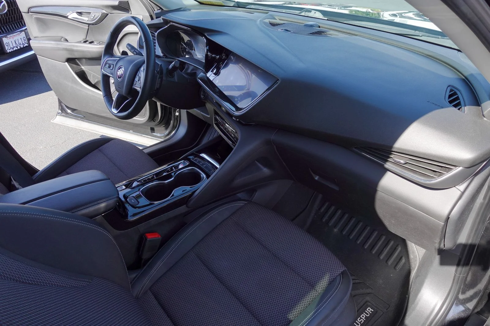 Used 2023 Ebony Twilight Metallic Buick Preferred image 11