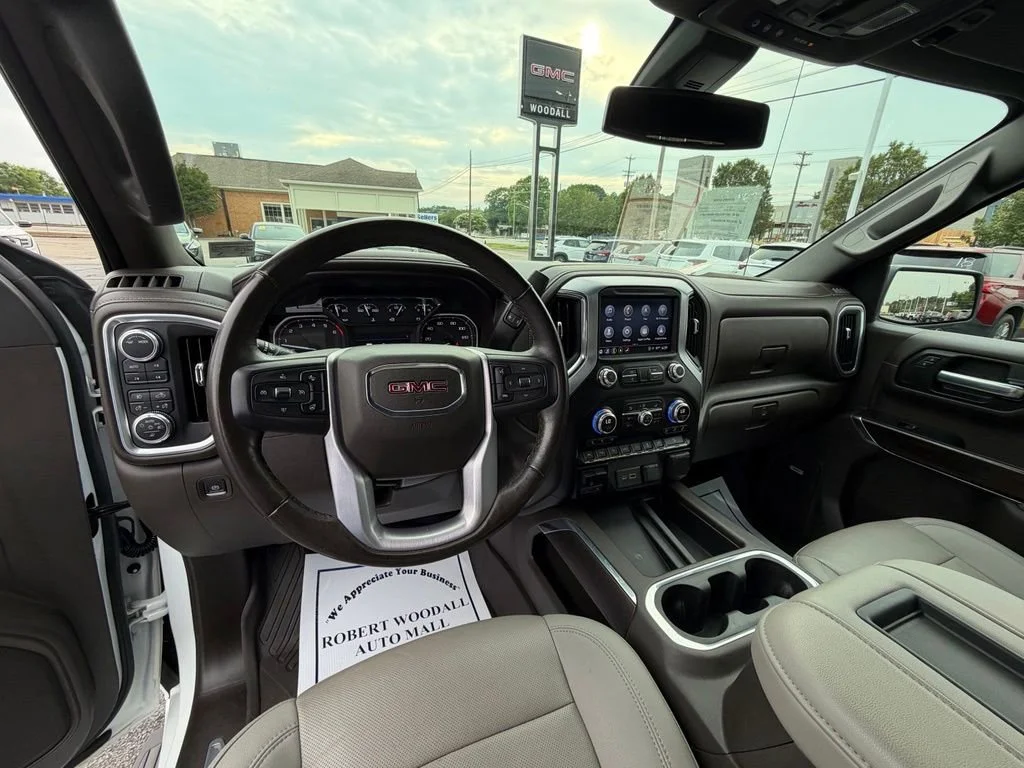 Used 2021 SUMMIT WHITE GMC SLT image 19