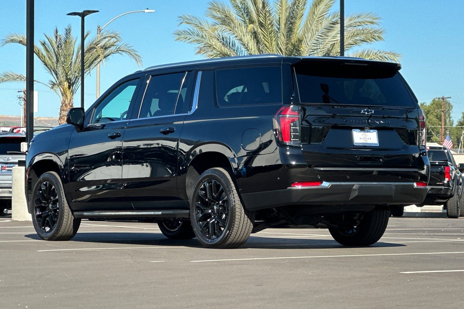 2026 Chevrolet Suburban LS - Photo 6