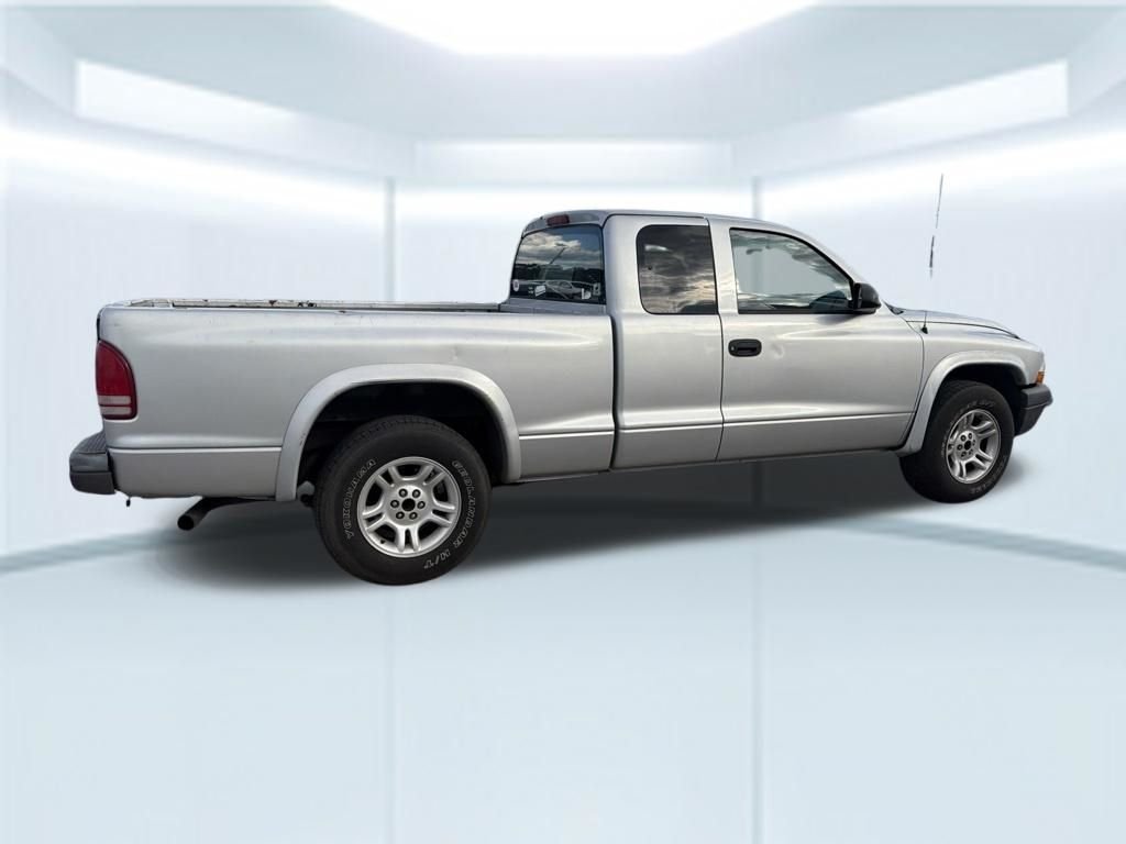 Used 2003  Dodge Base image 21