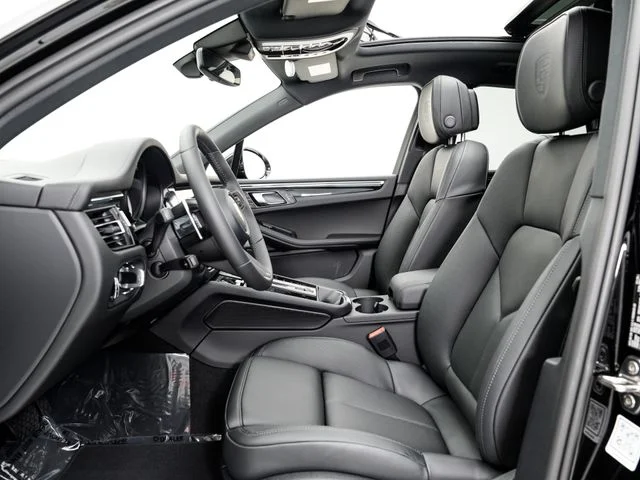 New 2026 Black Porsche T image 6