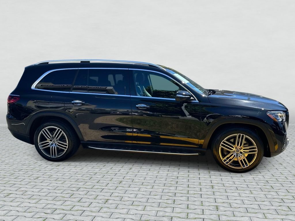 Certified Used 2026 Black Mercedes-Benz GLS 450 image 4