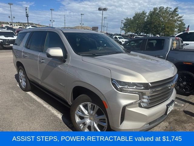 Used 2022 EMPIRE BEIGE METALLIC Chevrolet High Country image 3