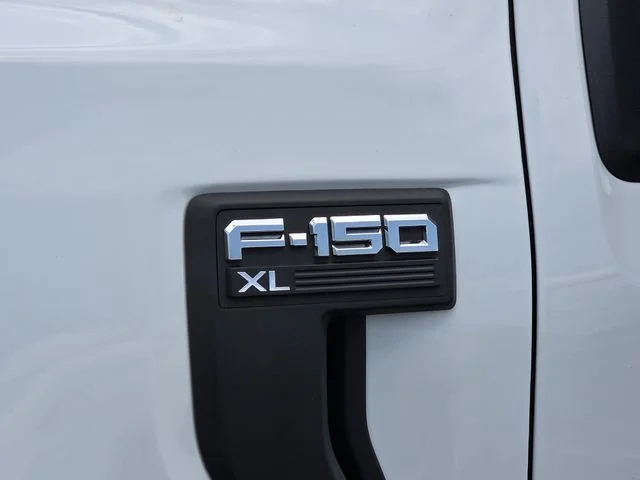 Used 2024 Oxford White Ford XL image 26
