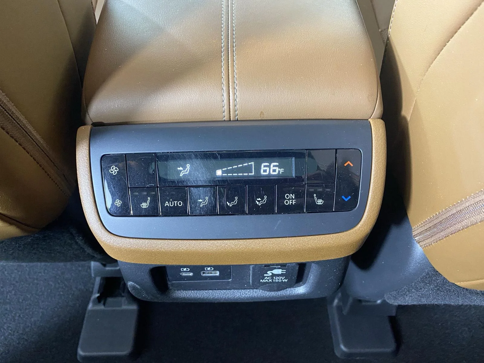 Used 2023 Brilliant Silver Metallic Nissan Platinum image 28