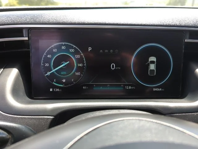 Used 2022 Black Hyundai SEL image 10