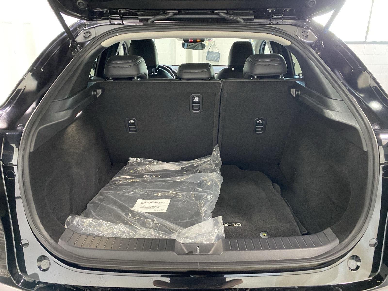 New 2025 Jet Black Mica Mazda 2.5 S Select Sport AWD image 14