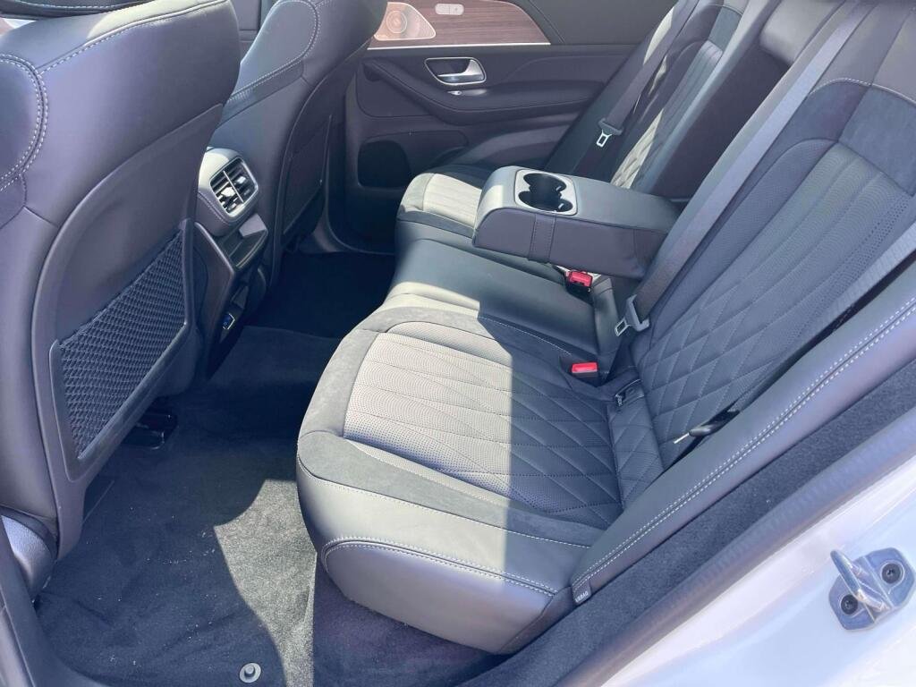 New 2026 Polar White Mercedes-Benz AMG® GLE 53 image 16