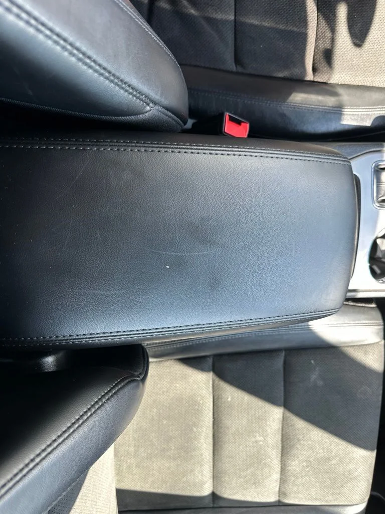 Used 2021 Black Jeep Laredo X image 37