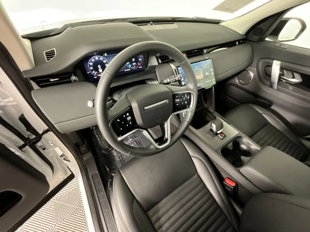 Certified Used 2025 White Land Rover S image 15