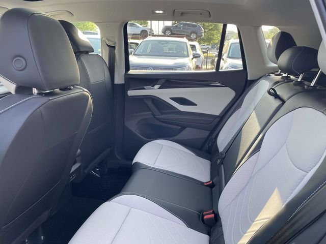 New 2026 Black Volkswagen 2.0T SE image 11