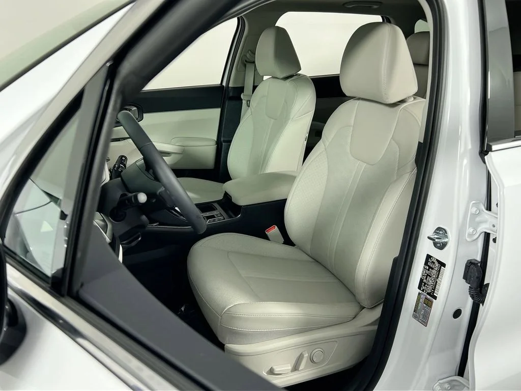 2026 Kia Sorento EX - Photo 14