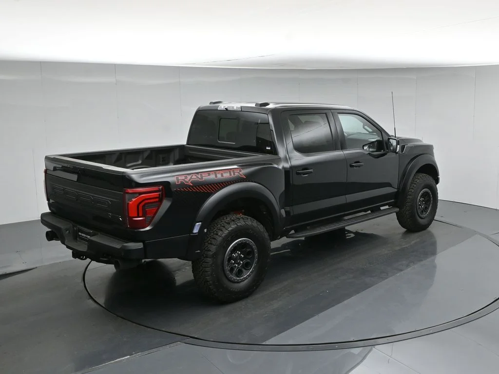 New 2026 Agate Black Metallic Ford Raptor image 38