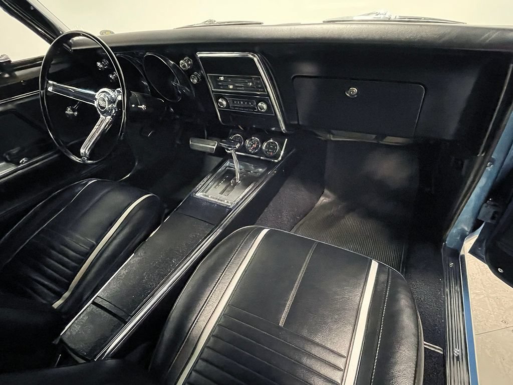 Used 1967  Chevrolet  image 46